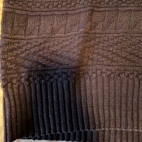 Chunky Oversized Knit - Picture 3 of 5
